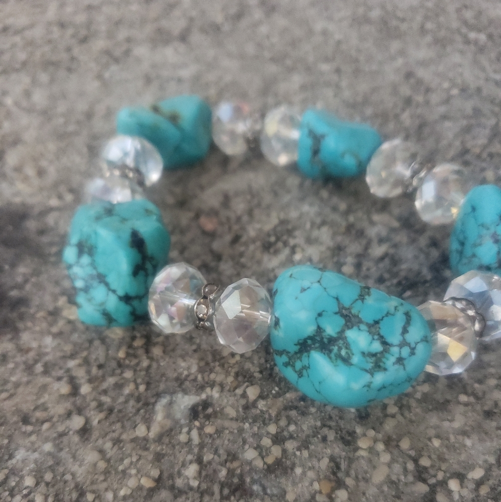 Natural Chunky Turquoise//Howlite Peruvian Turquoise Nugget Bracelet